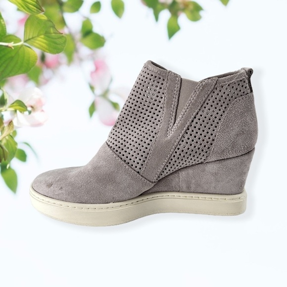 Sofft Gray Suede Wedge Bootie - Picture 2 of 9